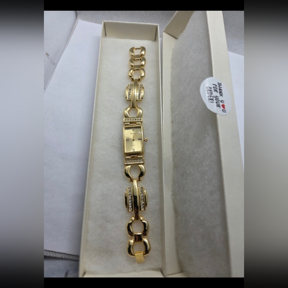 Elegant Gold Tone Bracelet Women's Watch